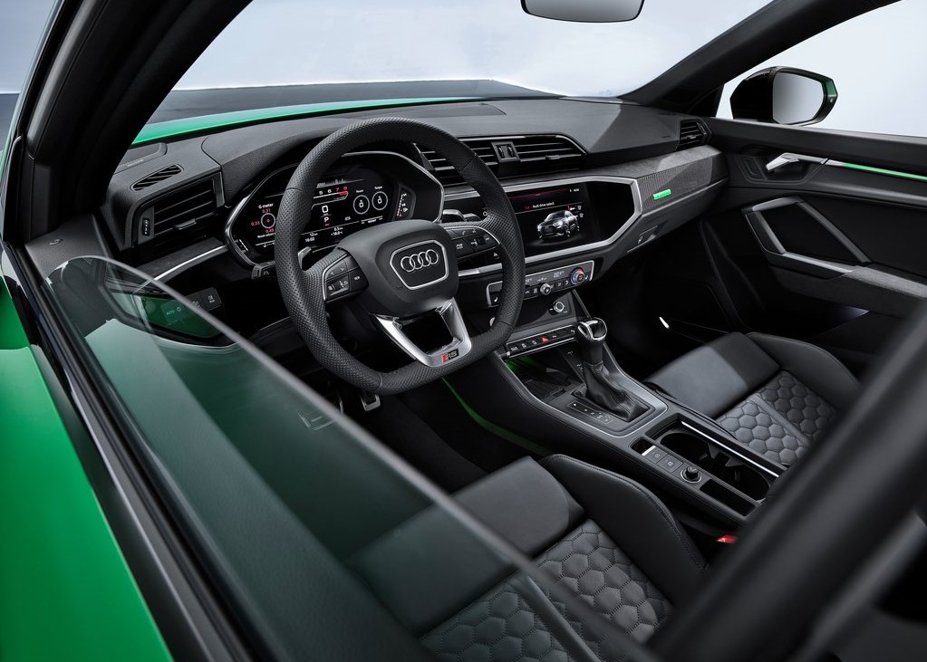 Prices and Specifications for Audi Q3 RS Sportback 2022 in Saudi Arabia